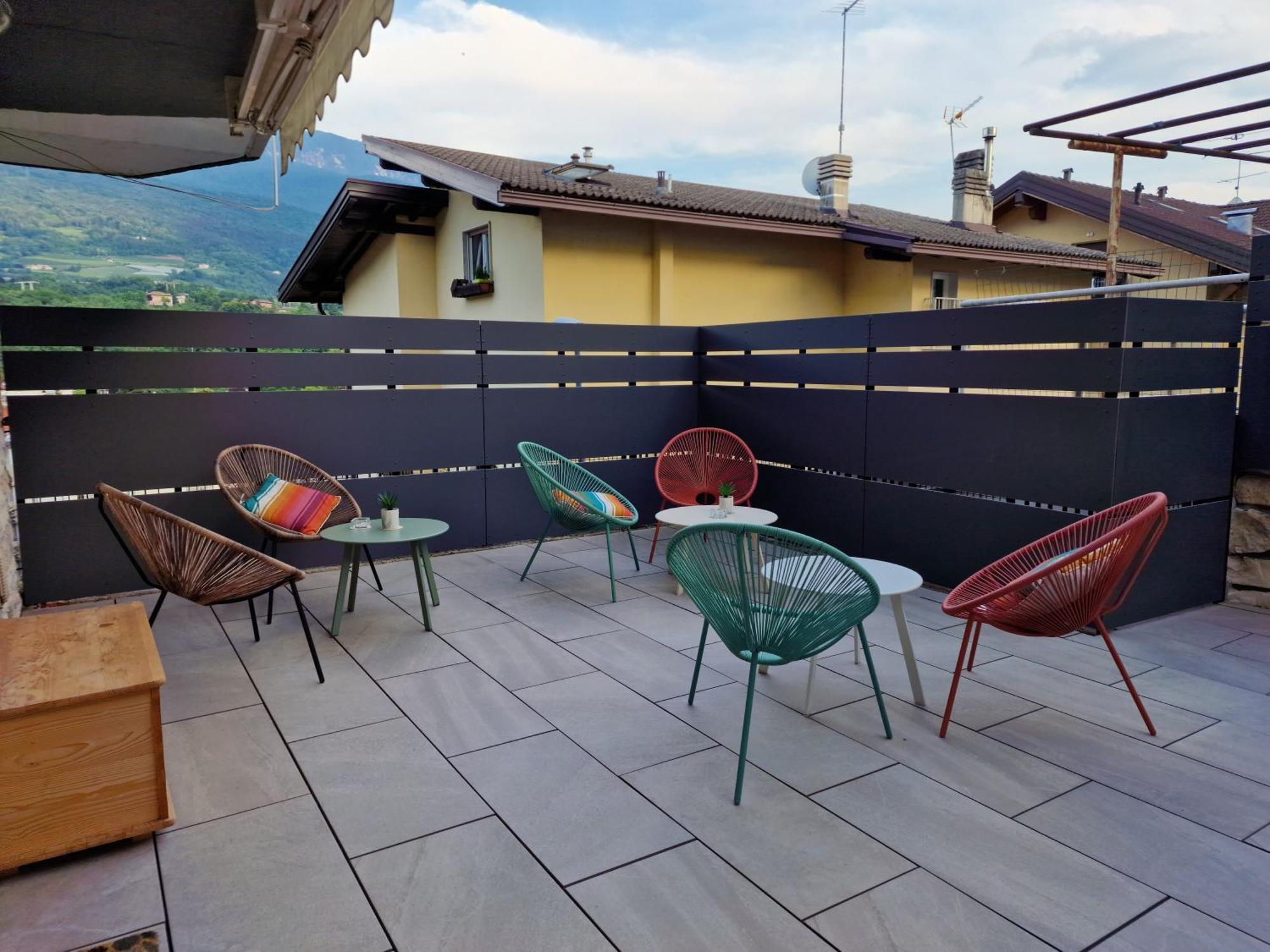 Da Chris E Lisa Hotel Trento Bagian luar foto